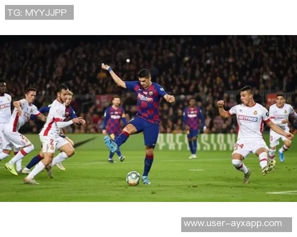 苏亚雷斯回忆童年艰辛将足球视为改变命运的唯一机会