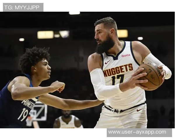 芬奇称贝兰热逐渐适应节奏战术与身体对抗发展势头良好 芬奇称贝兰热逐渐适应节奏战术与身体对抗发展势头良好